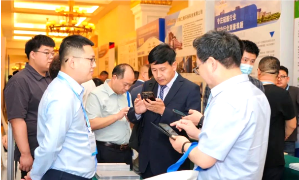 聚焦行業(yè)發(fā)展！公司高層出席 2025 重有色金屬先進冶金研討會